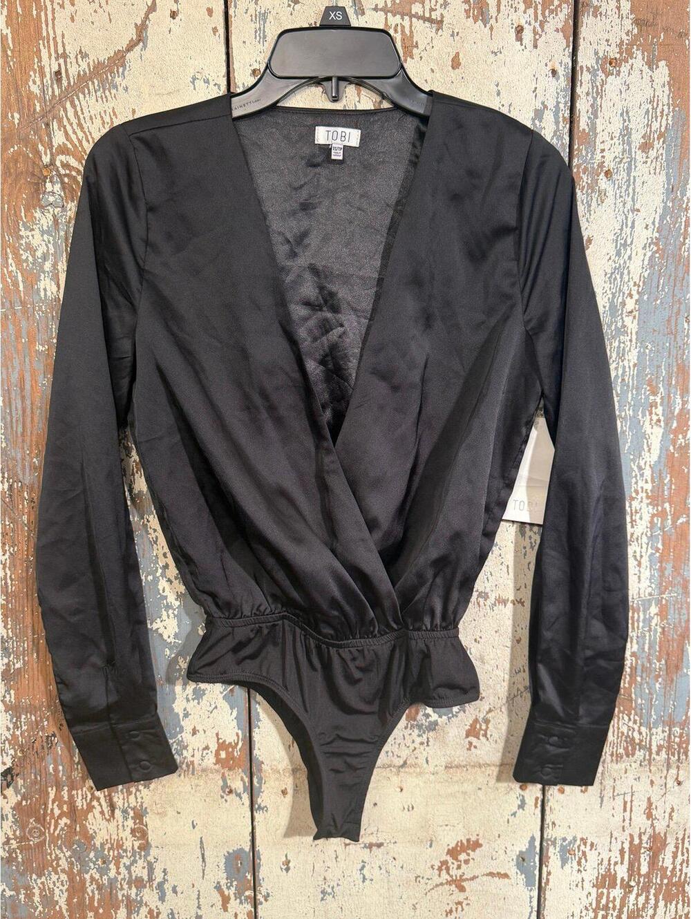 NWT Womens Tobi black wrap v-neck long sleeve body suit, size XS